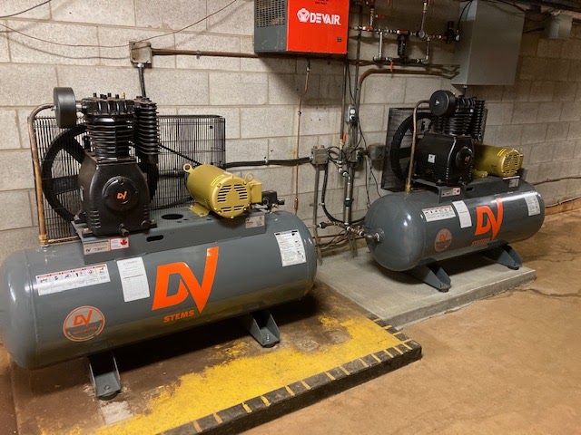 DV reciprocating compressors