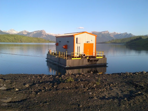 A Chamco floating pump system on a pond